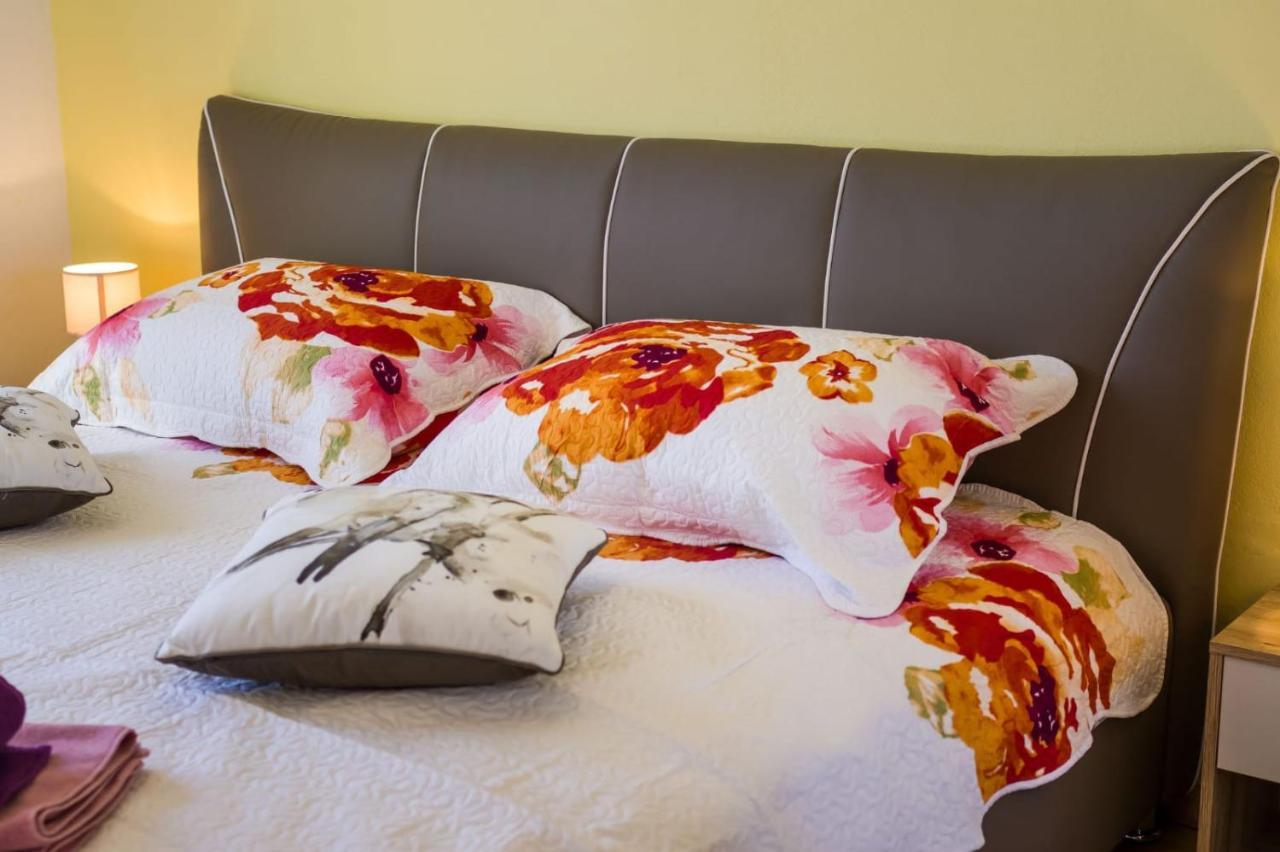 Kuca Za Odmor Danijela Villa Slivnica Ngoại thất bức ảnh